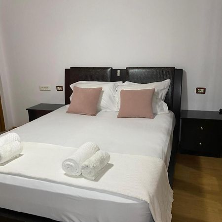 Bertis Guest House Αργυρόκαστρο Εξωτερικό φωτογραφία
