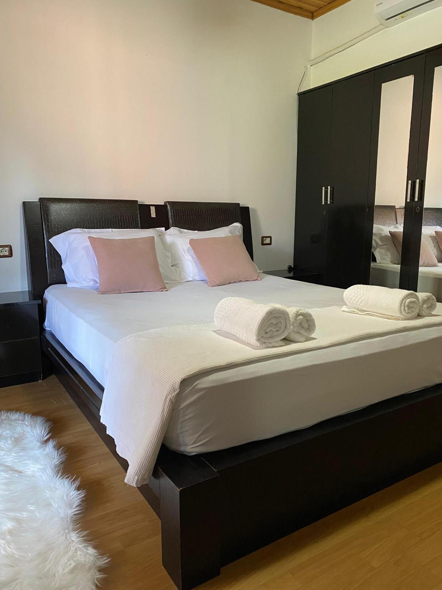 Bertis Guest House Αργυρόκαστρο Εξωτερικό φωτογραφία