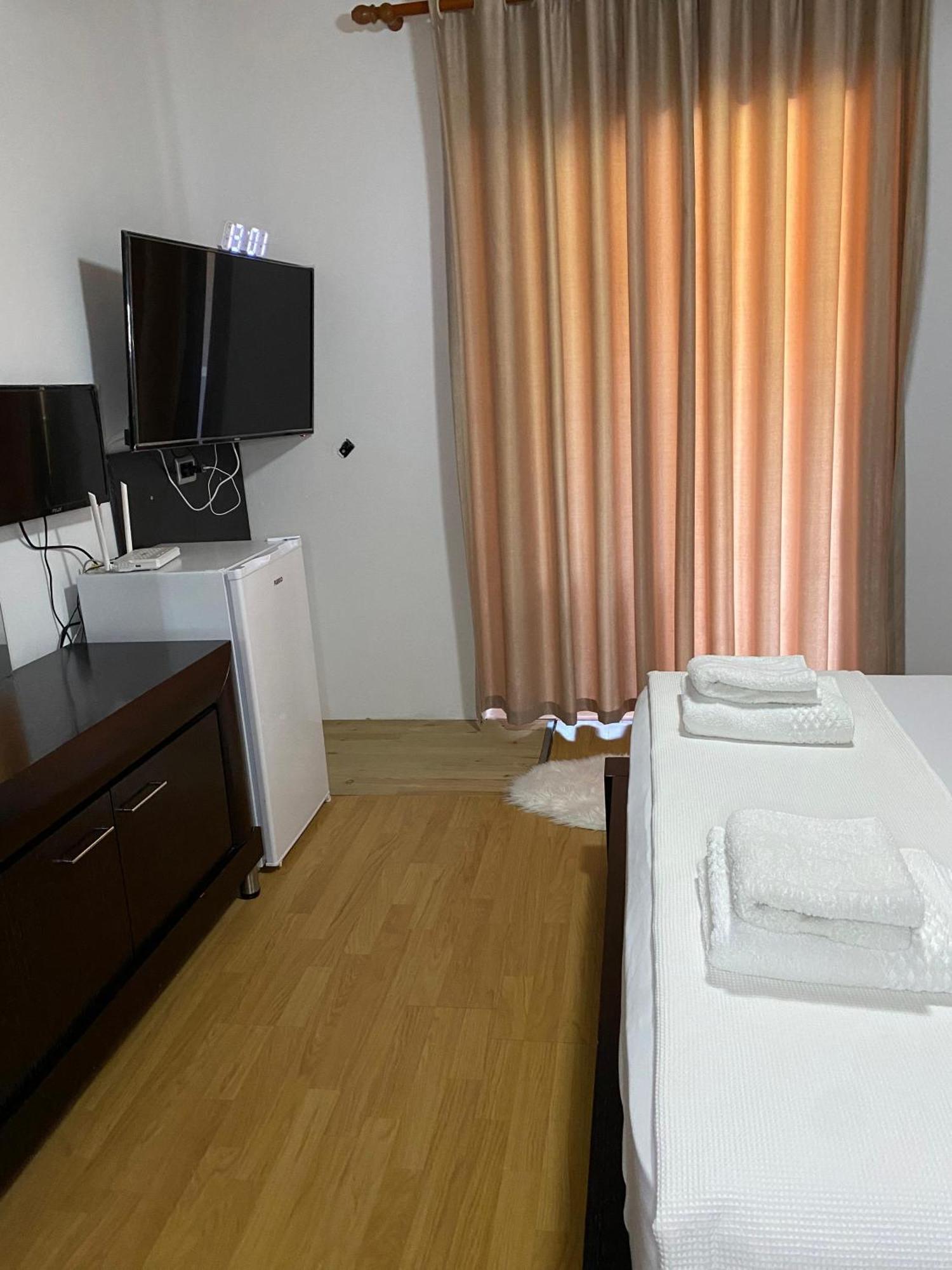 Bertis Guest House Αργυρόκαστρο Εξωτερικό φωτογραφία